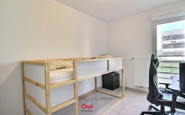 Appartement à vendre    3 pièces • 63 m2 Marseille 10