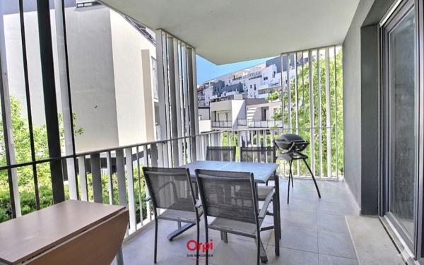 Appartement à vendre    3 pièces • 63 m2 Marseille 10