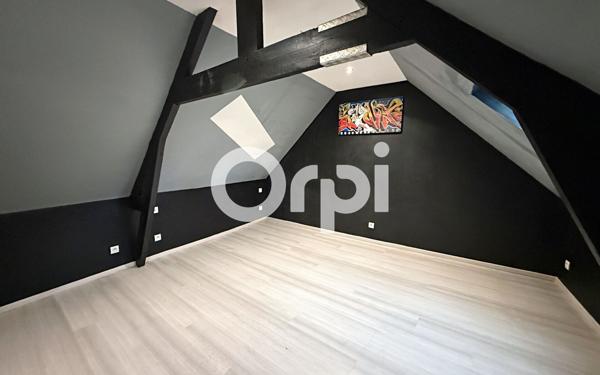 Immeuble à vendre    4 pièces • 138 m2 Auchel