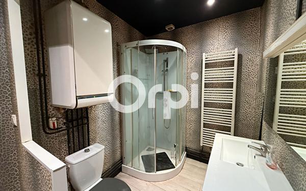 Immeuble à vendre    4 pièces • 138 m2 Auchel