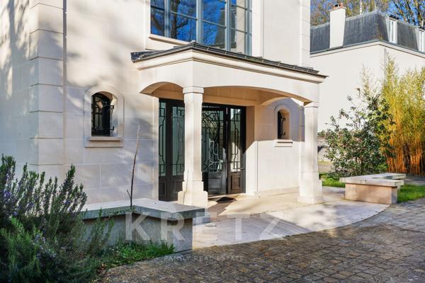 MAISONS-LAFFITTE – PARC – MAISON D’ARCHITECTE AVEC PISCINE - 3 700 000€