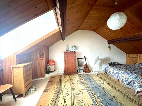 MAISON CONFLANS STE HONORINE - 5 PIÈCES - 105m² €369 000 ** - Référence 7458