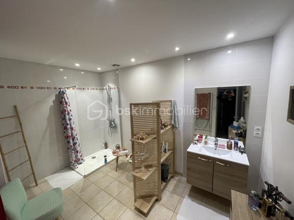 Immeuble mixte de 159 m²