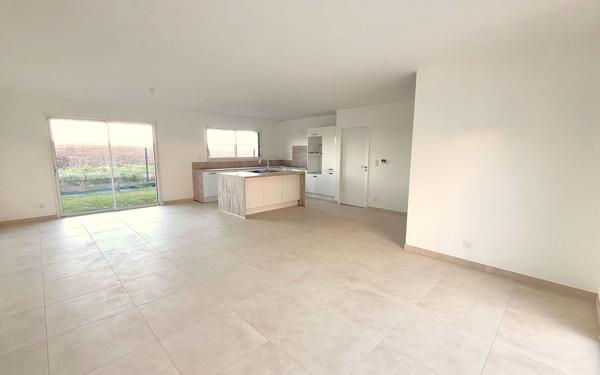 Maison à vendre    5 pièces • 133,47 m2 Médis