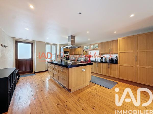 Maison à vendre 7 pièces 239 m² La Côte-Saint-André
