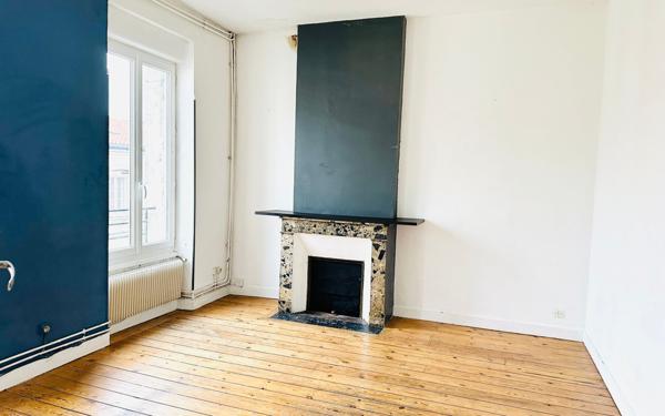Appartement à vendre    3 pièces • 64,22 m2 Bordeaux