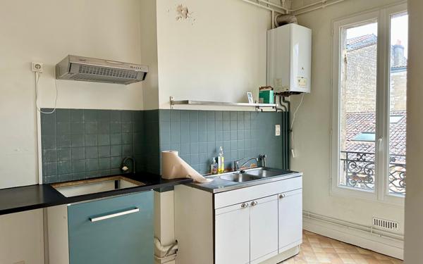 Appartement à vendre    3 pièces • 64,22 m2 Bordeaux