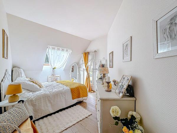 appartement de plain pied avec un grand jardin
