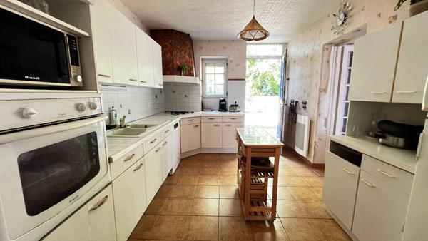 Maison en pierre Medis 170m² quartier très calme