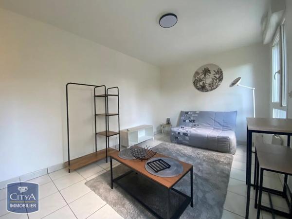 Appartement à louer 1 pièce 19.83m² Chartres (28000)