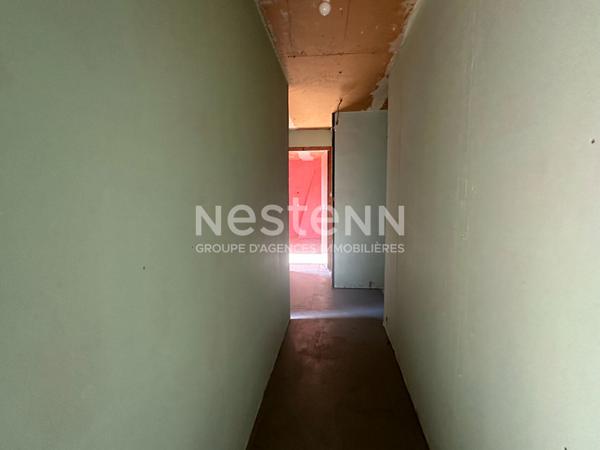 Authentique et charmante longère en pierre avec grand jardin arboré !