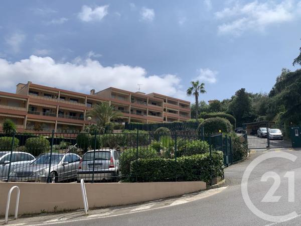 Appartement F3 à vendre  3 pièces - 74 m 2   CANNES  - 06