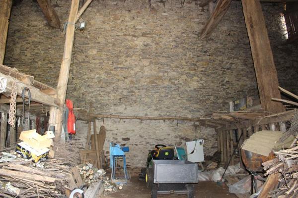 Grange en zone constructible et terrain