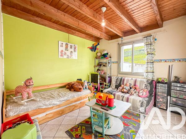 Maison à vendre 9 pièces 220 m² Cornas