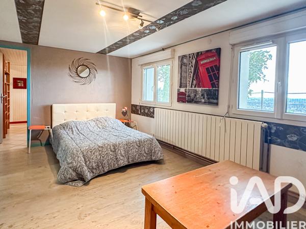 Maison à vendre 9 pièces 220 m² Cornas