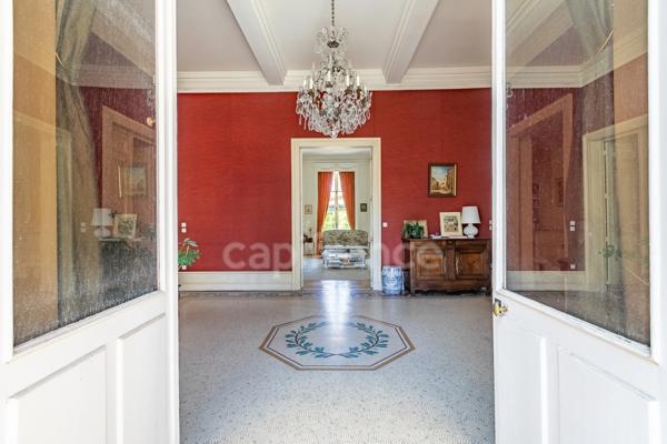 Appartement bourgeois 260 m² avec terrasse et jardin à vendre 6 pièces REIMS (51)