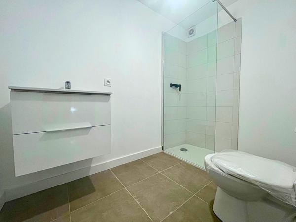 Maison
         5 pièces
        - 73 m² 159 000 € *