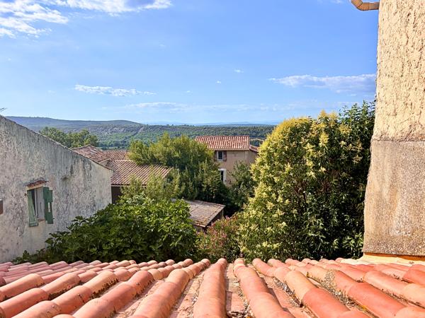 Maison
         5 pièces
        - 73 m² 159 000 € *