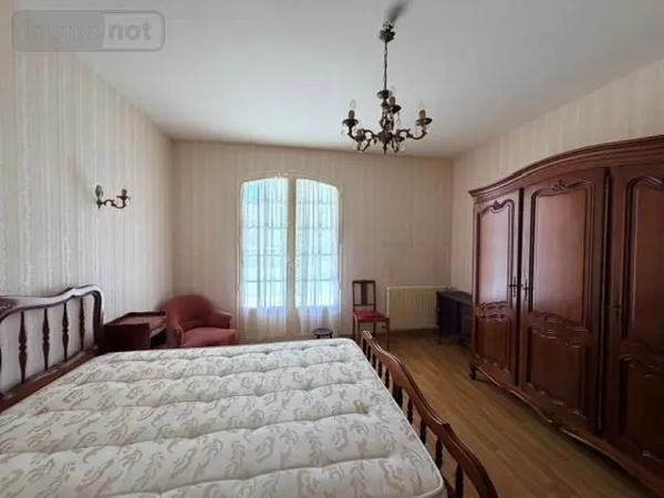 Achat - Maison Saint-Hilaire-Saint-Florent 49400 5 pièces 170 m 2 2408 m 2
