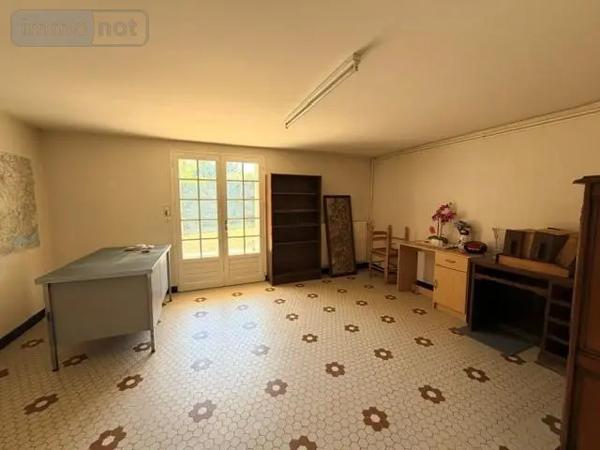 Achat - Maison Saint-Hilaire-Saint-Florent 49400 5 pièces 170 m 2 2408 m 2