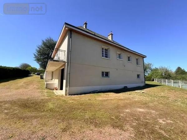 Achat - Maison Saint-Hilaire-Saint-Florent 49400 5 pièces 170 m 2 2408 m 2