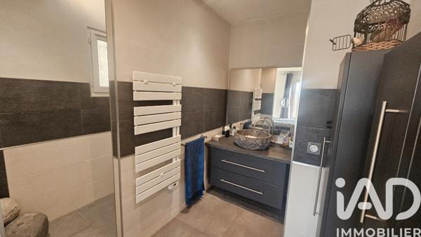 Maison à vendre 6 pièces 135 m² Le Luc