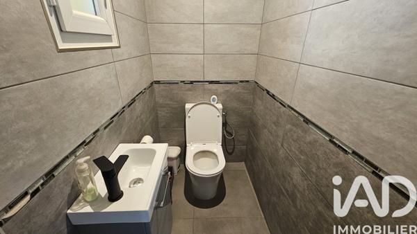 Maison à vendre 6 pièces 135 m² Le Luc