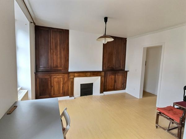 Appartement 3 pièces à Figeac