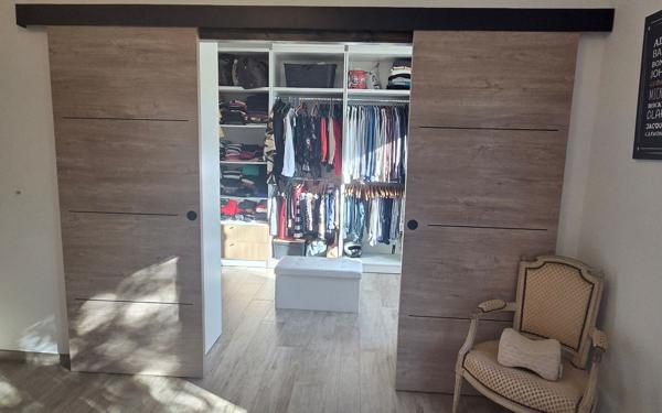 Maison à vendre    4 pièces • 150 m2 Cuges-les-Pins