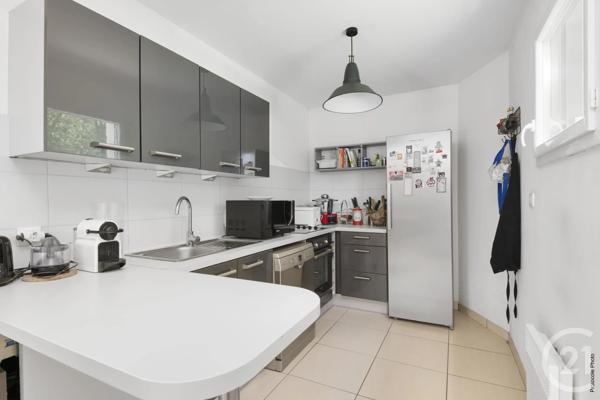 Maison à vendre  4 pièces - 81 m 2   ST JEAN  - 31