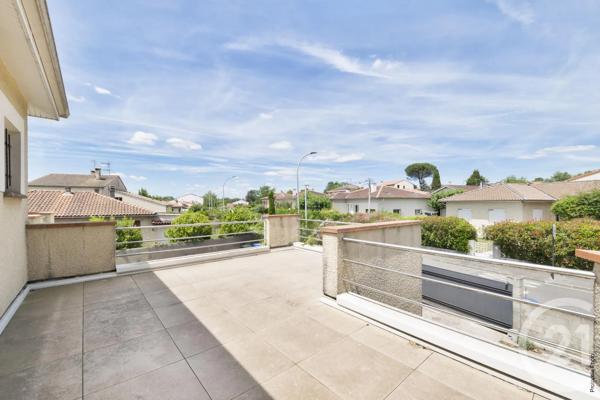 Maison à vendre  4 pièces - 81 m 2   ST JEAN  - 31