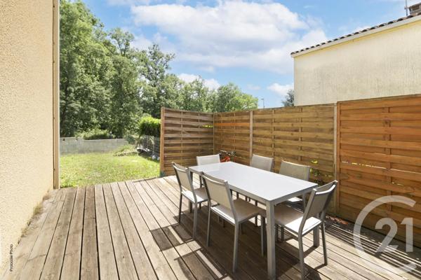 Maison à vendre  4 pièces - 81 m 2   ST JEAN  - 31
