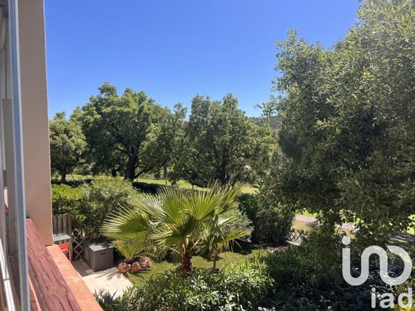 Appartement 2 pièces de 64 m² à Roquebrune-sur-Argens (83520)