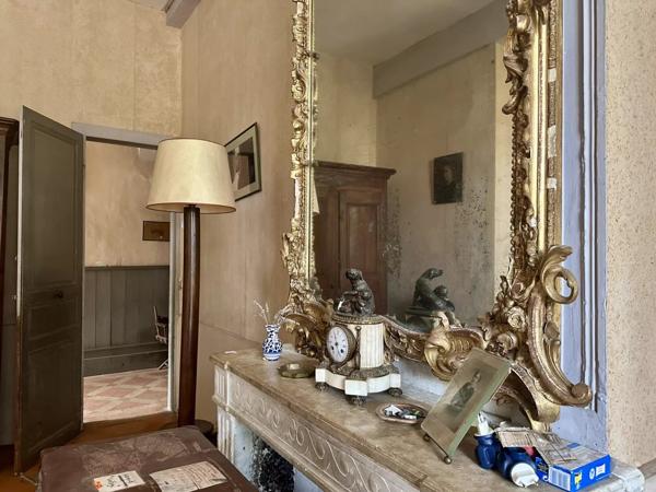 Vente Château 22 pièces 600 m2 à La Réole