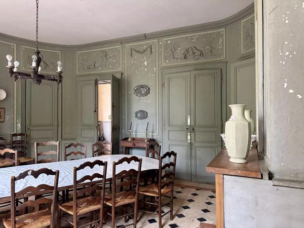 Vente Château 22 pièces 600 m2 à La Réole