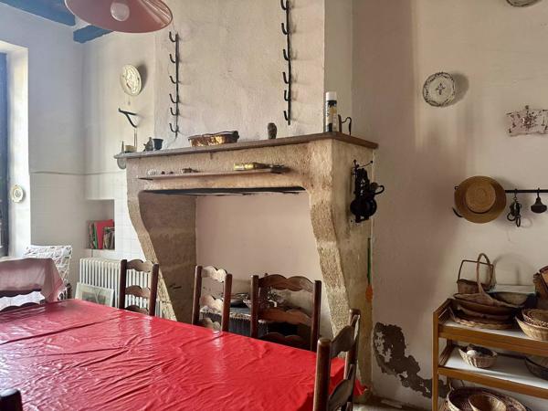 Vente Château 22 pièces 600 m2 à La Réole