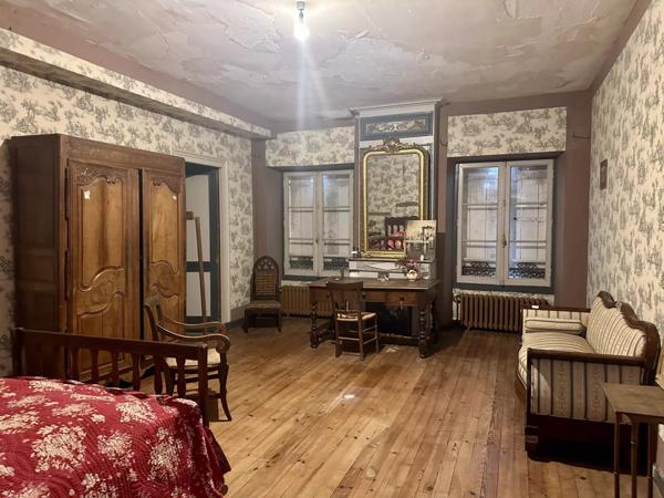 Vente Château 22 pièces 600 m2 à La Réole