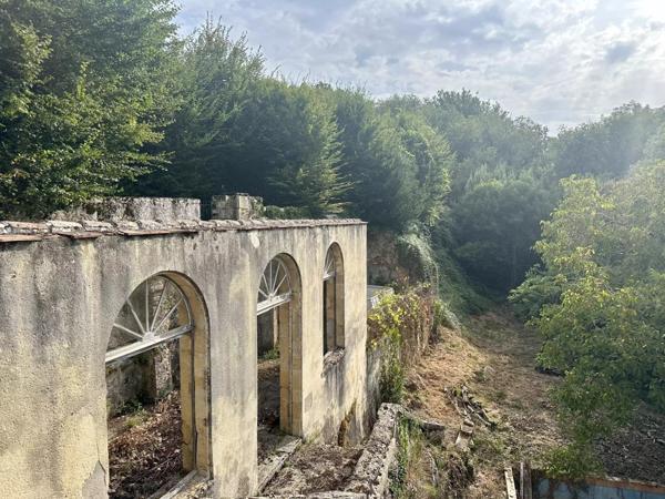 Vente Château 22 pièces 600 m2 à La Réole