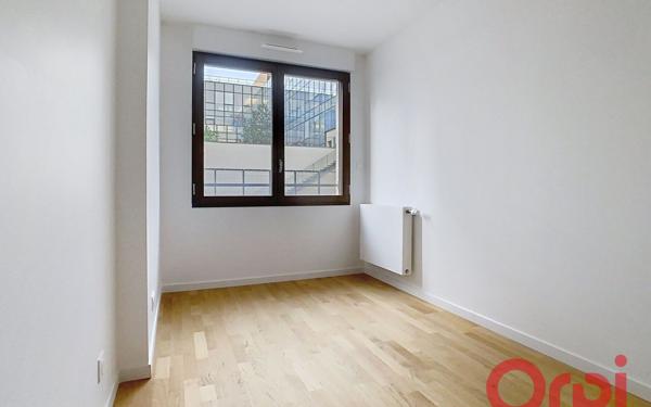 Appartement à louer    3 pièces • 73,72 m2 Châtenay-Malabry