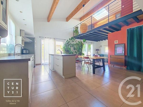 Maison à vendre  4 pièces - 137,80 m 2   TOULOUGES  - 66