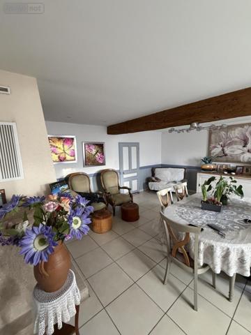 Maison à vendre à Longué-Jumelles dans le Maine-et-Loire (49160), ref : 49076-350