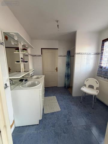 Maison à vendre à Longué-Jumelles dans le Maine-et-Loire (49160), ref : 49076-350