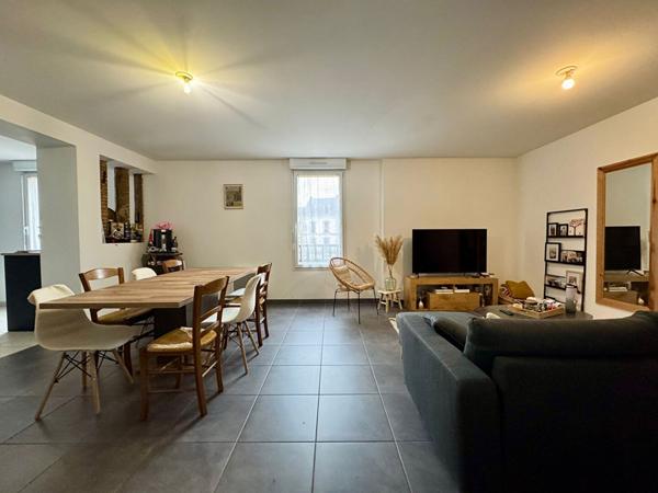 Appartement 2 chambres - centre ville de Mayenne