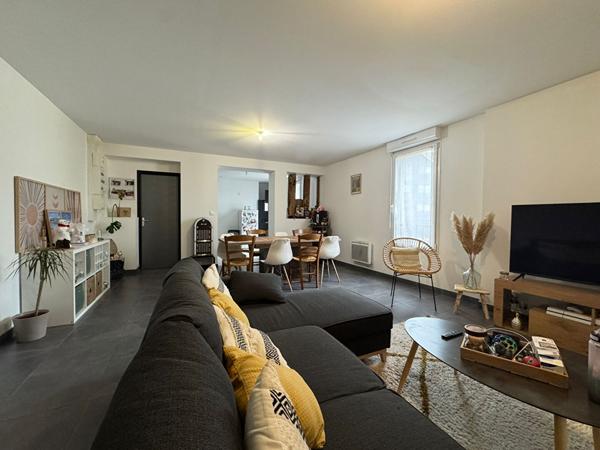 Appartement 2 chambres - centre ville de Mayenne