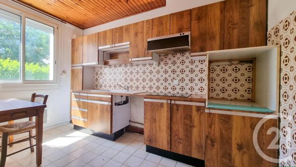 Maison à vendre  5 pièces - 101 m 2   GRAULHET  - 81