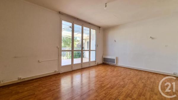 Maison à vendre  5 pièces - 101 m 2   GRAULHET  - 81