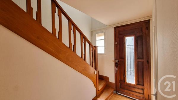 Maison à vendre  5 pièces - 101 m 2   GRAULHET  - 81