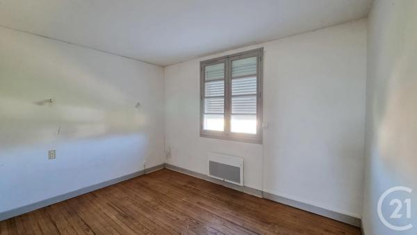 Maison à vendre  5 pièces - 101 m 2   GRAULHET  - 81