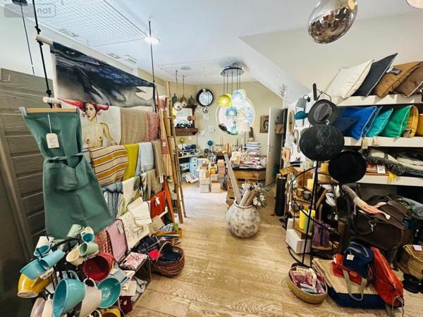 Fonds et/ou murs commerciaux à vendre à Barneville-Carteret dans la Manche (50270), ref : 50040-565