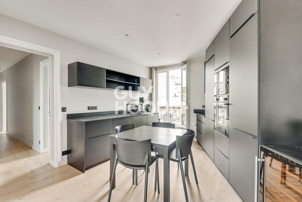 APPARTEMENT À LOUER DE 3 PIÈCES DE 66,00 M²
